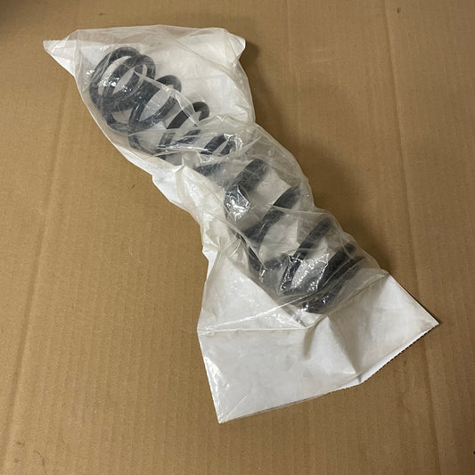 Yamaha 8KU-F3351-00-00 Spring