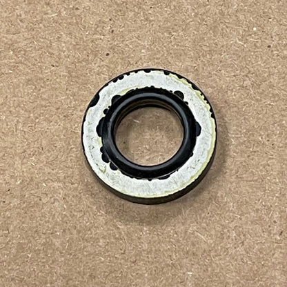 Suzuki K9205-51352 Head Cover O-Ring Bolt